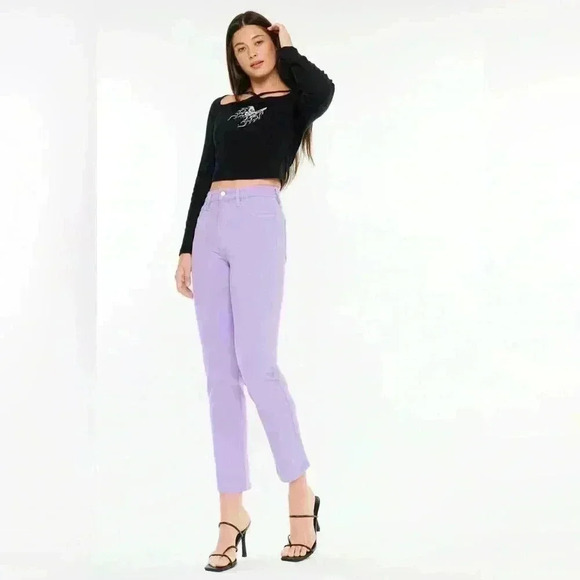 KanCan Denim - Kancan Zandria Ultra High Rise 90’s Straight Leg Jean size 6/28 in Lavender